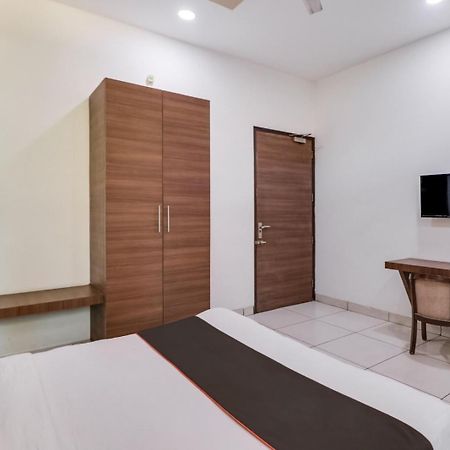 An Hotel Chennai Airport Екстериор снимка